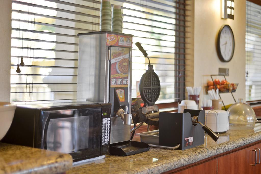 במוטל Super 8 By Wyndham Corpus Christi Northwest מראה חיצוני תמונה